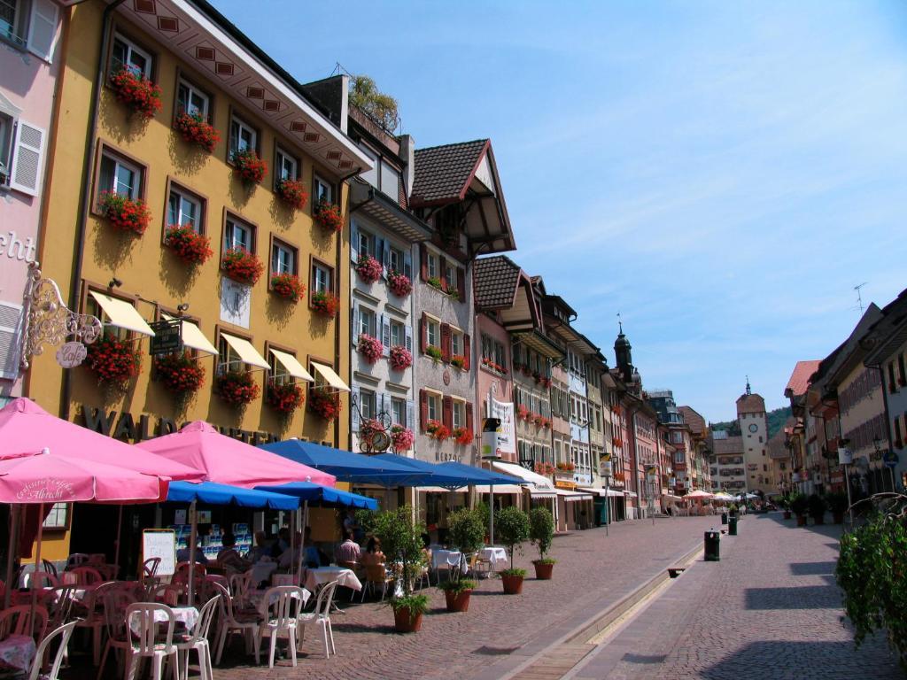 Waldshuter Hof Hotel ภายนอก รูปภาพ